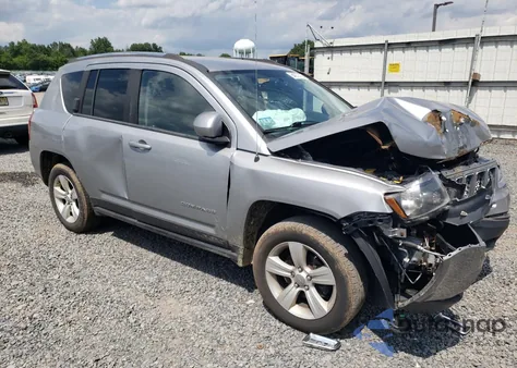 2014 Jeep Compass Latitude из США, поврежденный, VIN 1C4NJDEB9ED766345